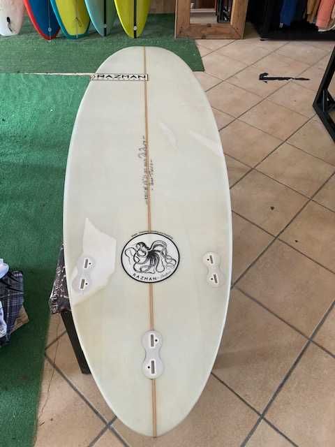 Prancha Surf Board 5,11 Razman