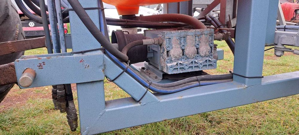 Opryskiwacz empas 400litrów