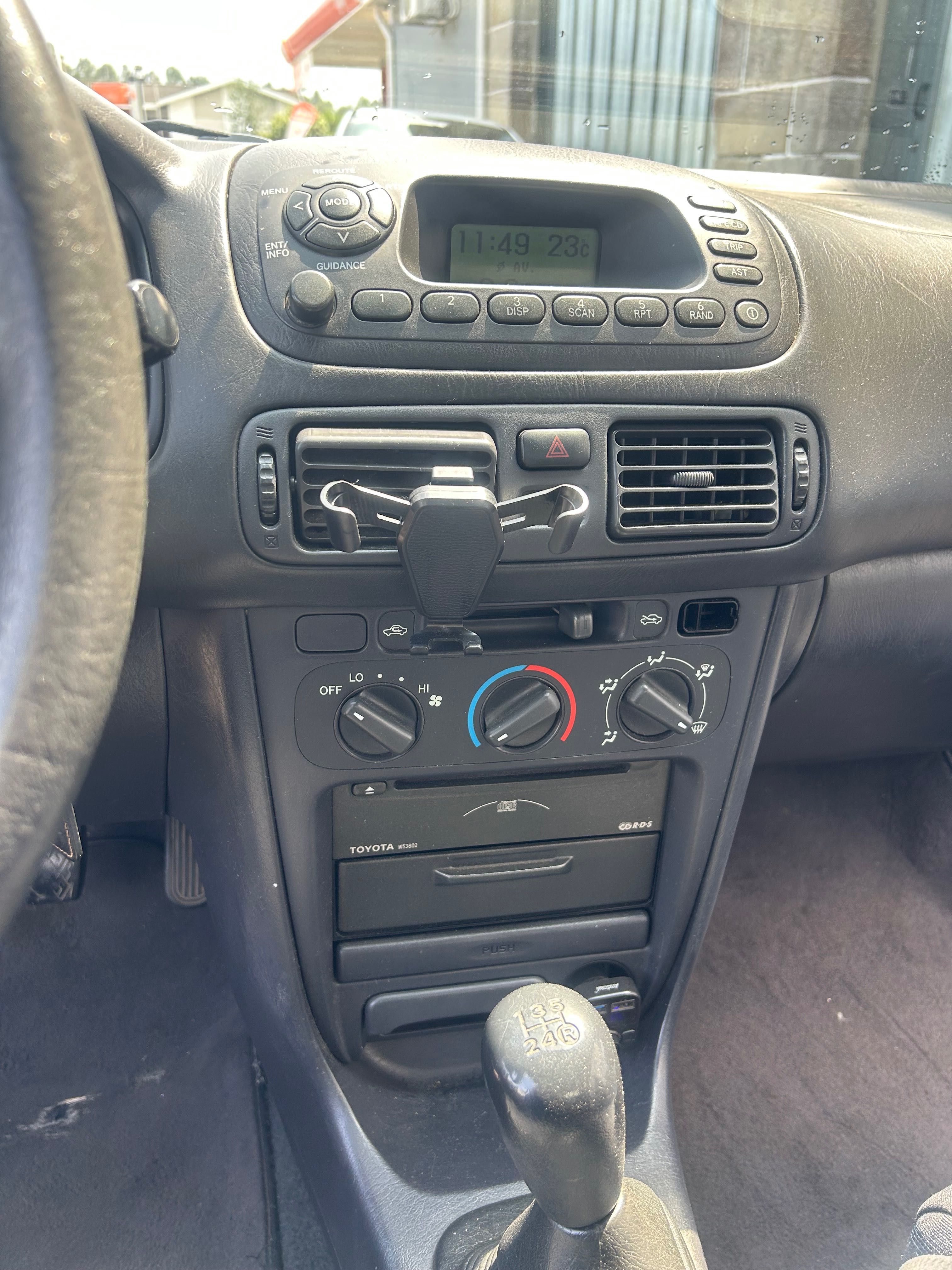 Toyota Corolla 1.4 gasolina.
