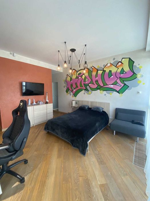 Стильный котедж у самого синего моря.