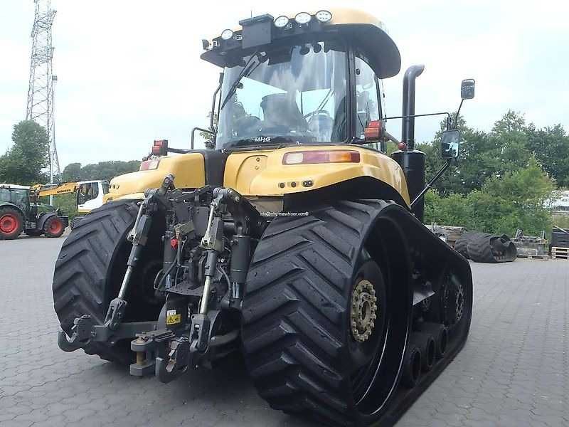 Гусеничний трактор Challenger MT 755 E