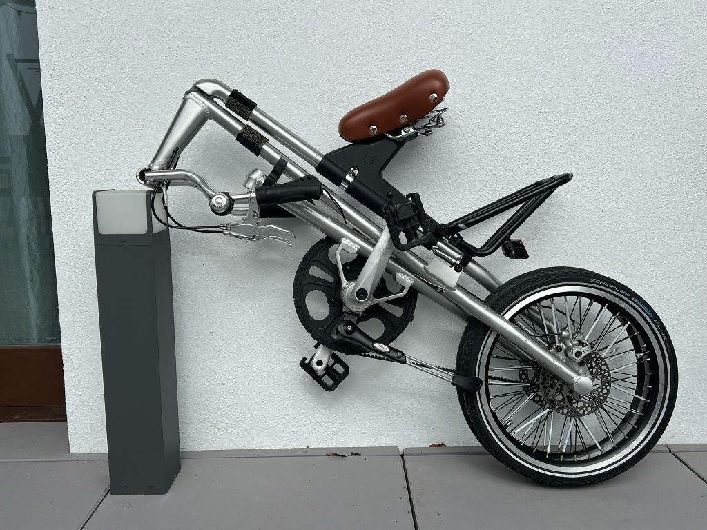 Bicicleta dobrável Strida