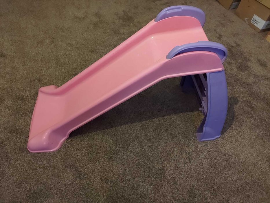 Zjeżdżalnia dla dzieci