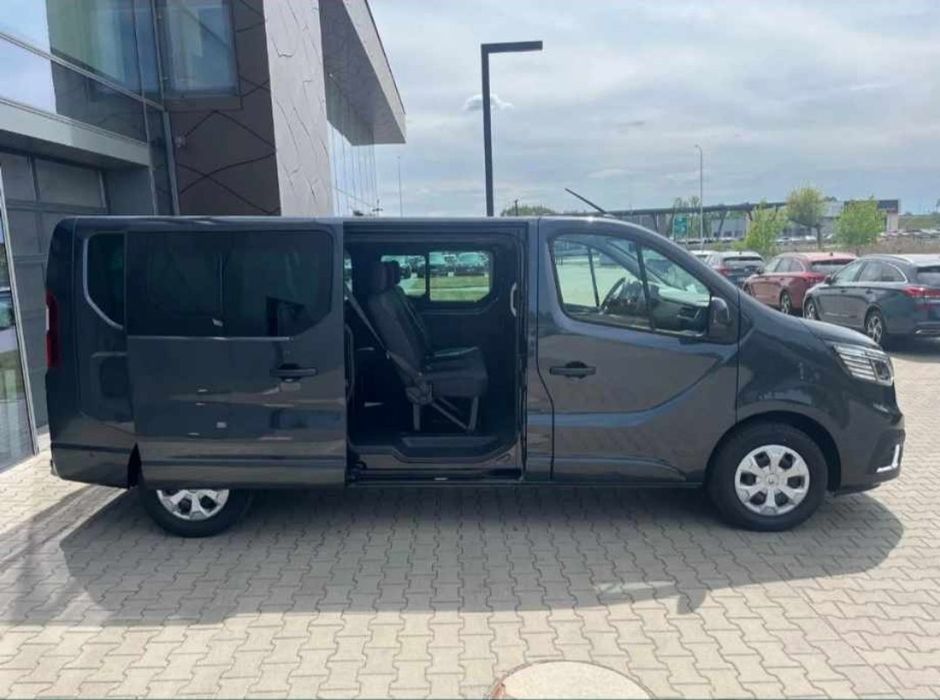 Przewóz osób, transfery na lotniska, obsługa imprez okolicznościowych