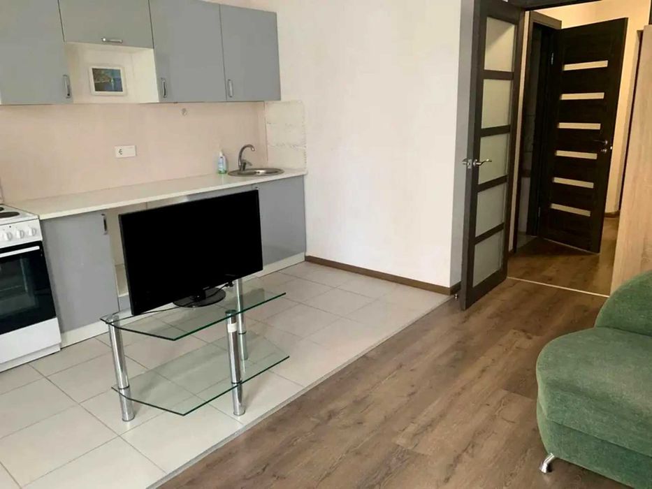 Продаж 1-кімнатна, ЖК Яскравий, Сімї Кульженків 37, Терміново