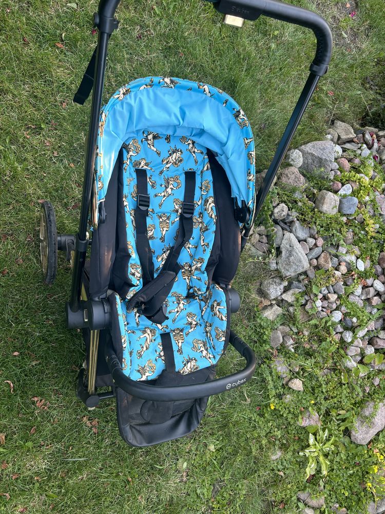 Wozek  Cybex Priam 1.0 Wózek Spacerowy By Jeremy Scott Cherub Blue