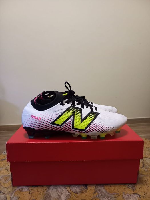 Chuteiras New Balance