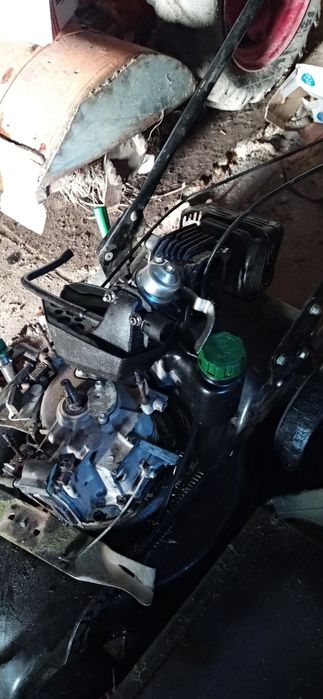 Corta relva a gasolina para peças