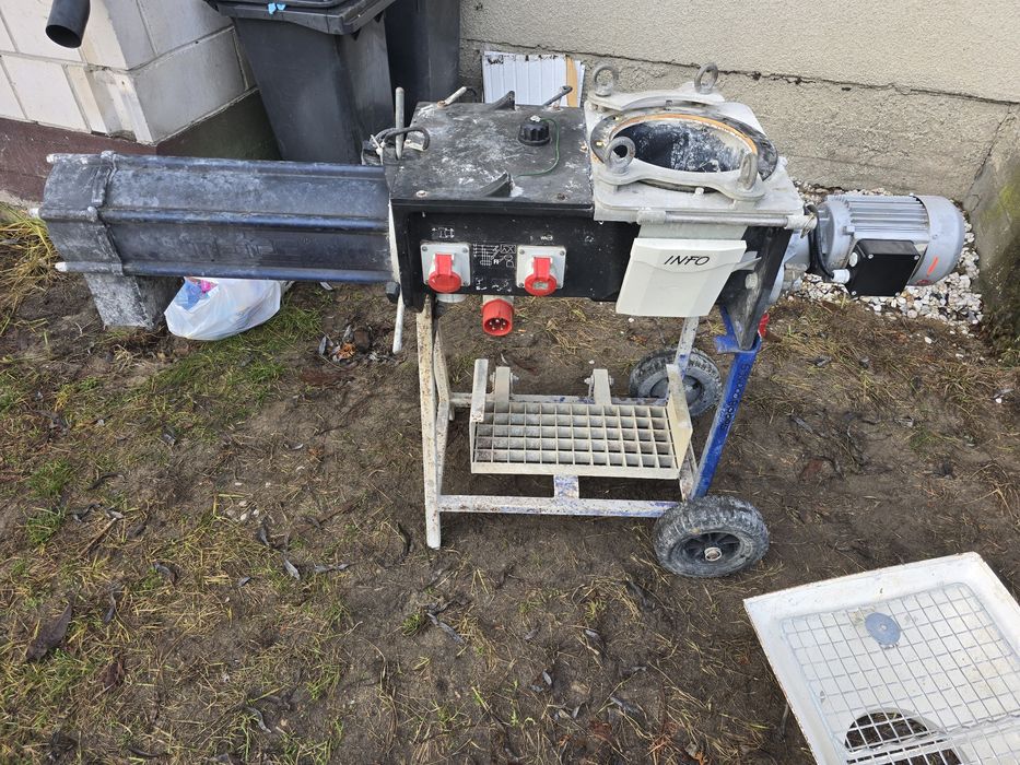 Agregat tynkarski m-tec D10 
Mieszalnik D10-III, systematyc