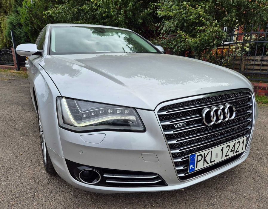 Audi A8 V8 D4 Ogrzewanie postojowe TV monitory Night Vision hak 4x4