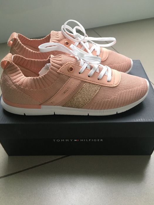 Nowe Sneakersy Tommy Hilfiger