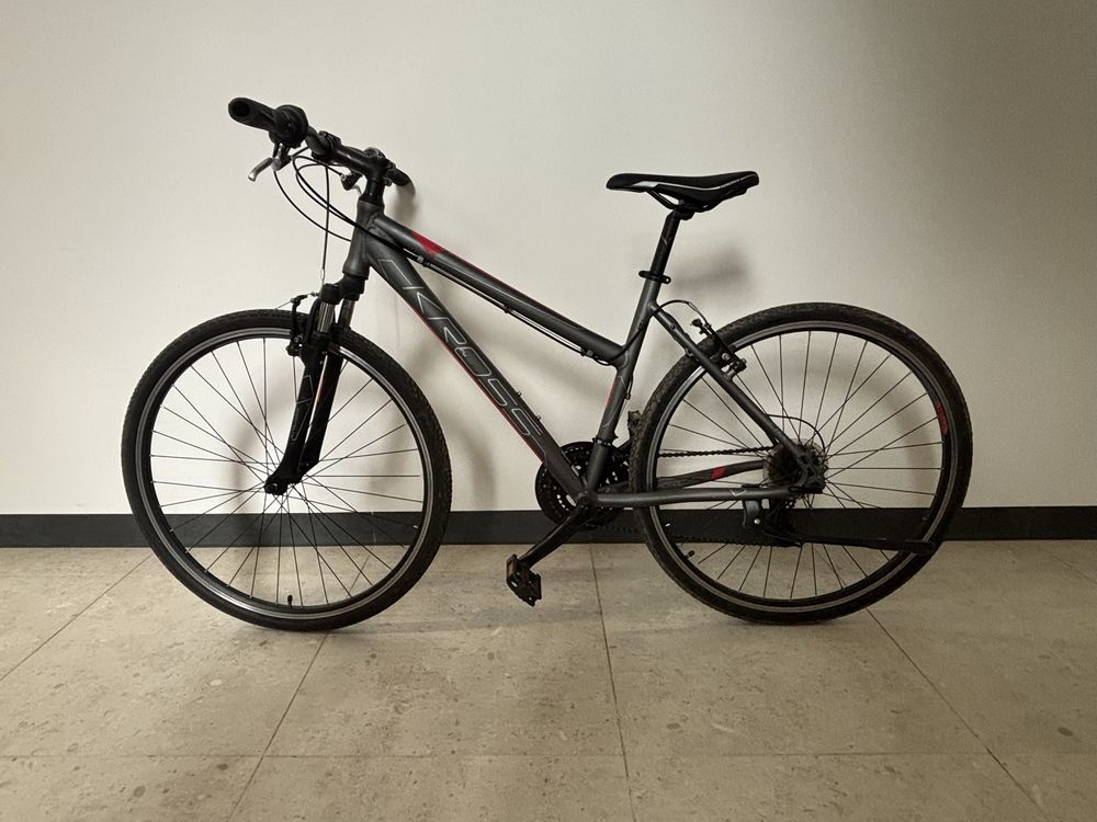 Rower KROSS Evado 1.0 – 28” – Rozmiar ramy 19 cali