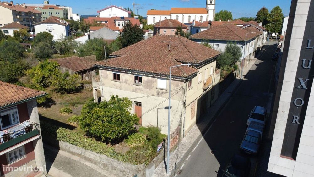 Moradia individual, para venda, Tondela - Tondela e Nandufe