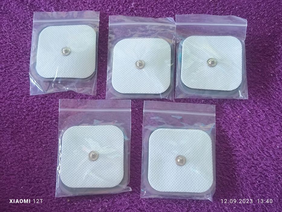 60 × Elektrody Tens na Nap 3,5 mm.Rozmiar 5×5 cm