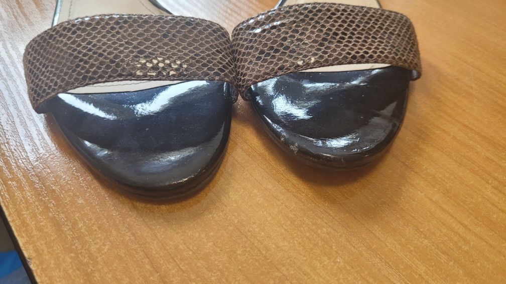 Sandały H&M wężowa skórka 40