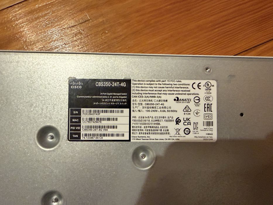 Switch CISCO CBS350-24T-4G