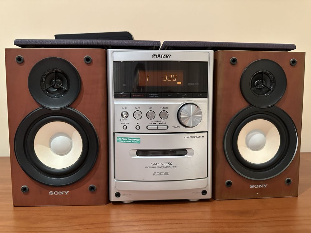 Mini wieża stereo Sony CMT-NEZ50