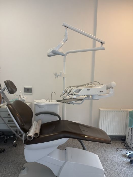 3 letni Unit stomatologiczny DW 900
