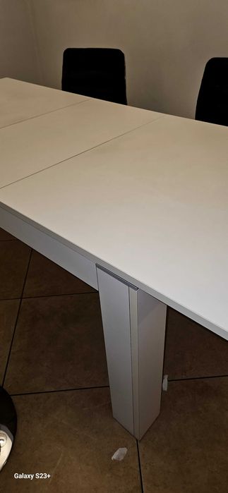 Mesa de jantar extensível