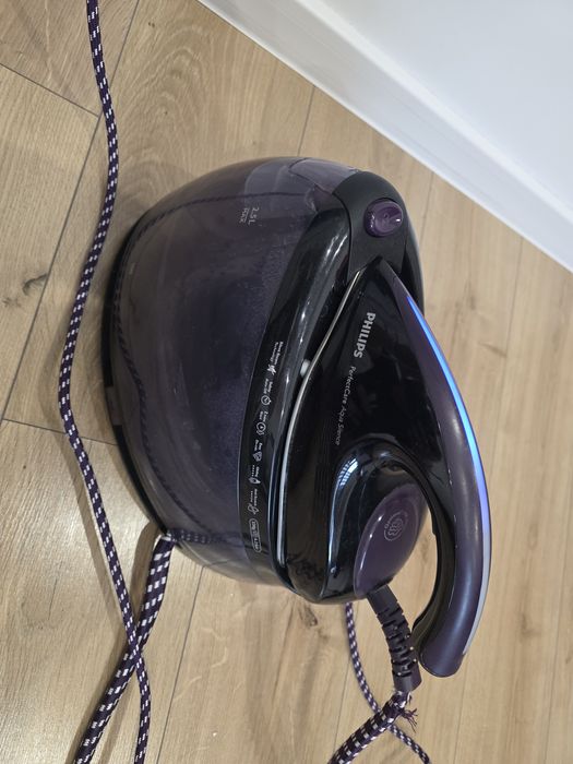 Generator pary żelazko parowe Philips PerfectCare Aqua Silence