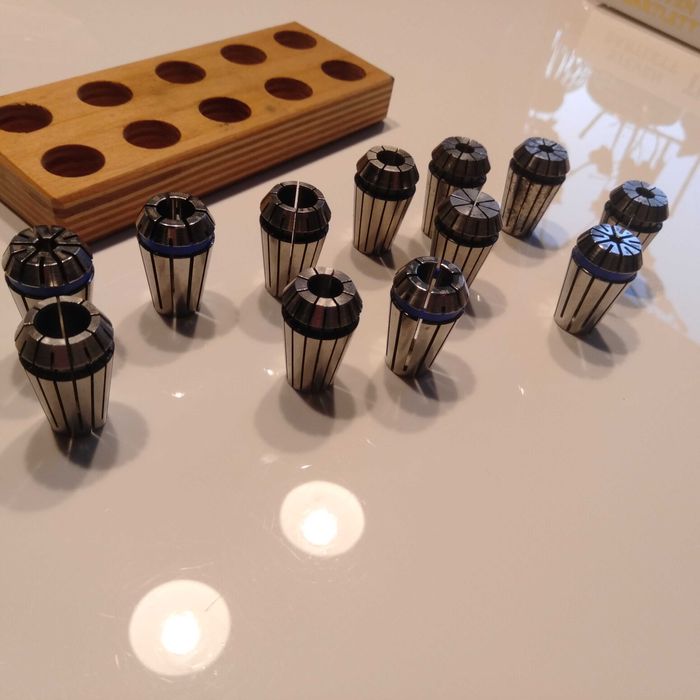 Tulejki zaciskowe ER16