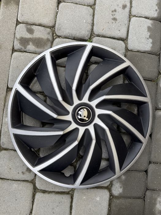 Kolpaki 15” Skoda cztery sztuki - komplet