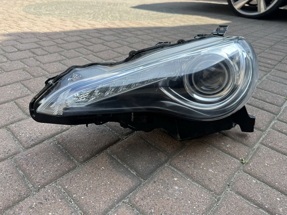 Lampa Lewa Xenon LED Toyota GT86 Subaru BRZ