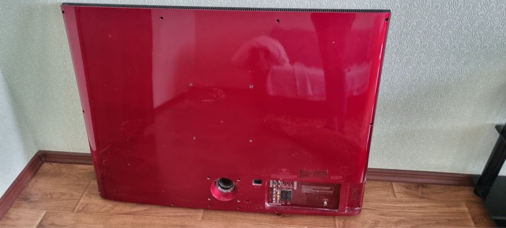 Телевізор LG працюючий