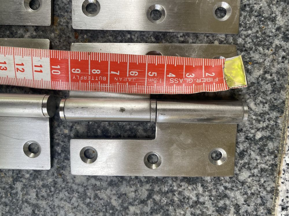 Dobradiças esquerdas 9 cm