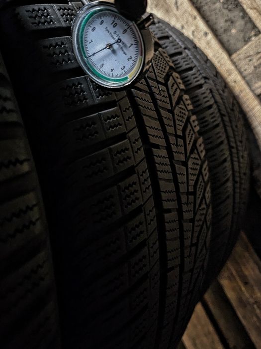 Зимові 225/50r17 Hankook | 7/6mm | 2021 | Hungary | Преміум шини | 4шт