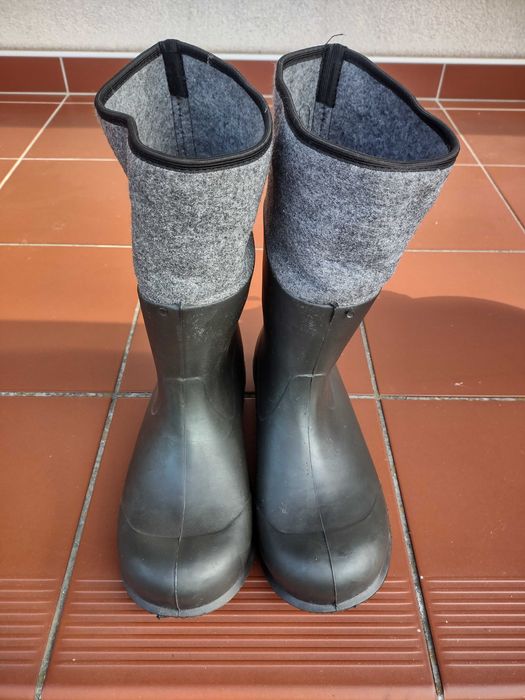 Sprzedam gumofilce rozmiar 46 duże