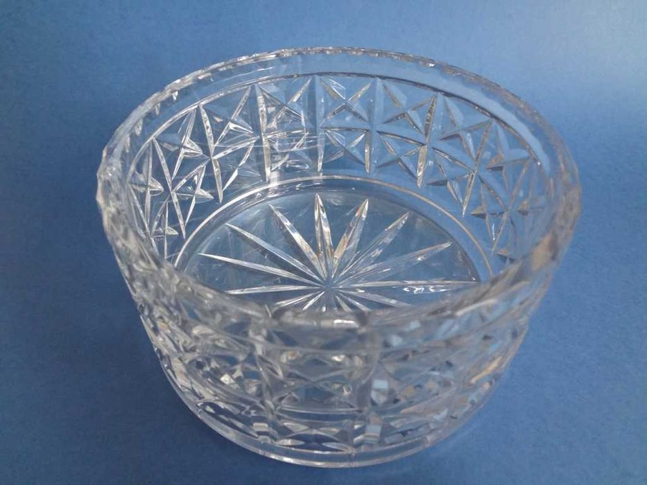 Miseczka kryształowa okrągła 15 x 8 cm jak nowa UNIKAT