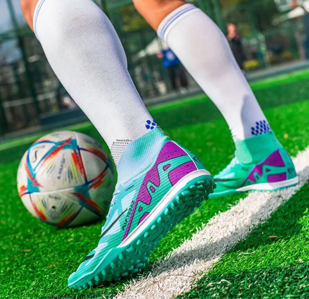 Turfy buty piłkarskie skarpeta orlik futbolówki obuwie
