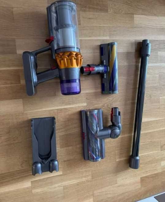 Dyson V15 Detect Absolute
