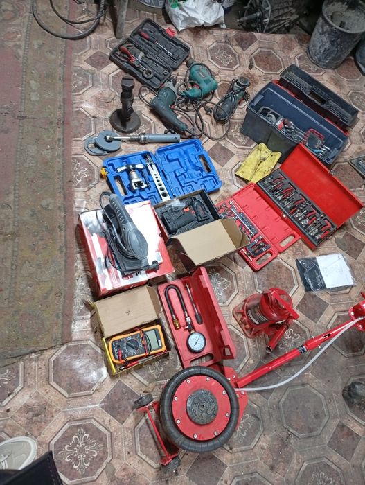 Продам інструмент для ремонту автомобіля