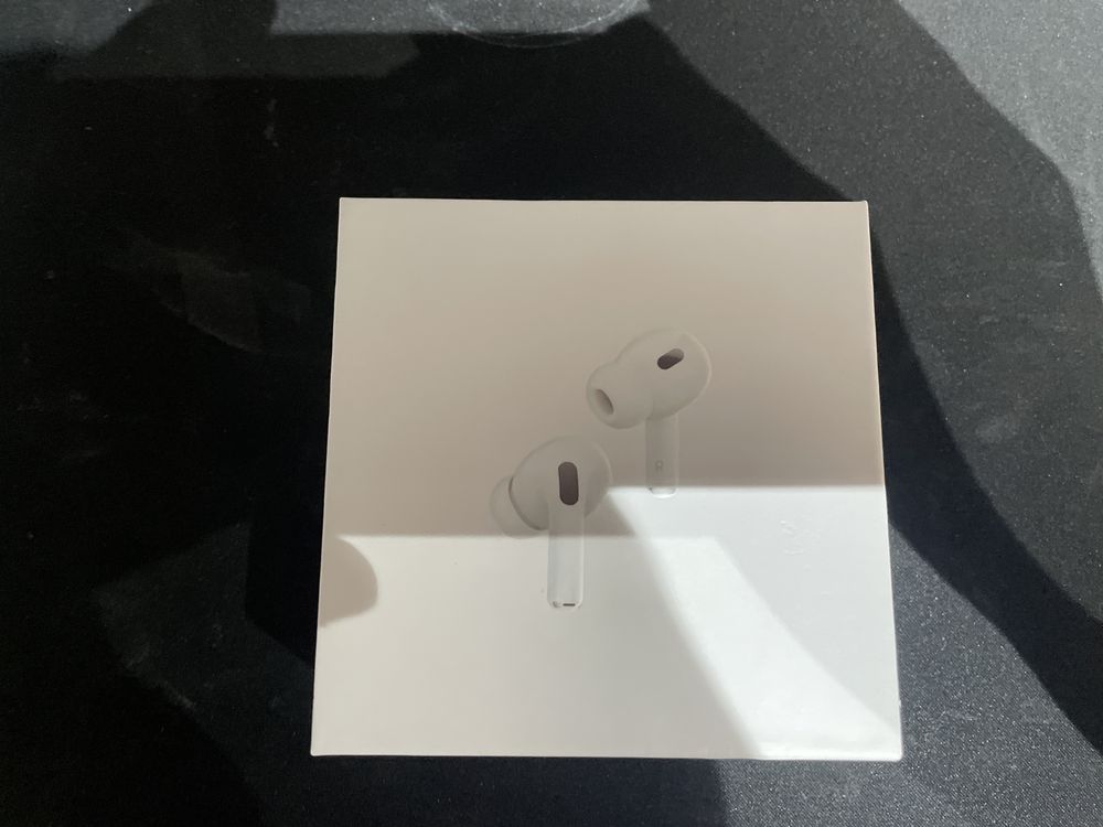 Air pods 2 pro.