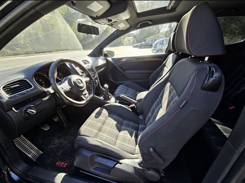 VW Golf VI 2.0 GTI
