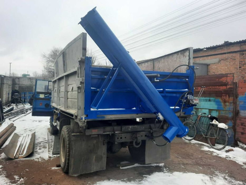 Загрузчик сеялок ЗС-30