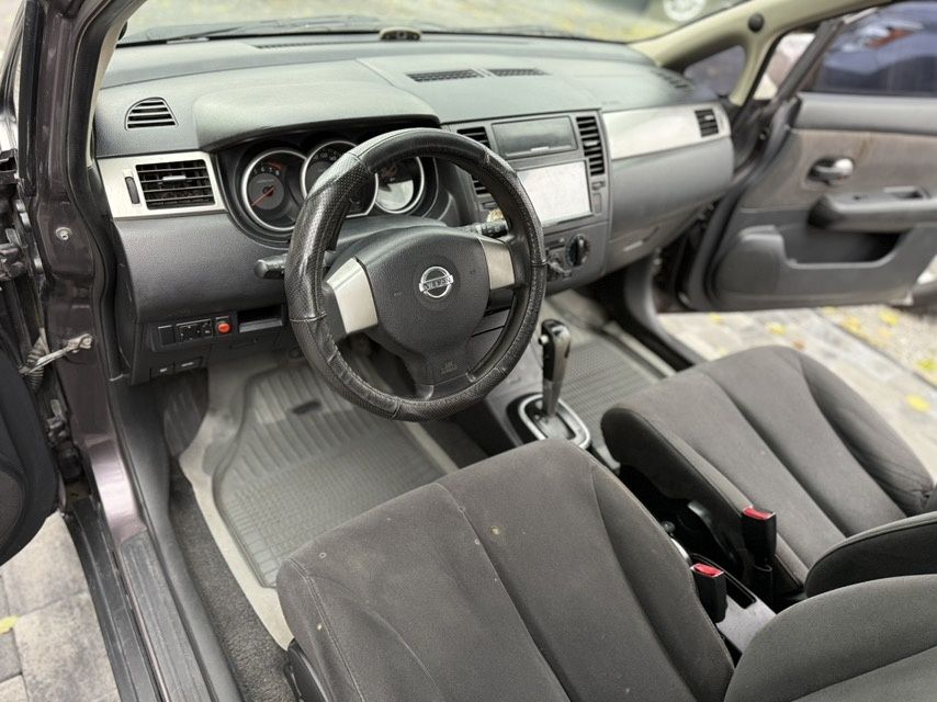 Продам Nissan Tiida  1.6i Automat 2008.