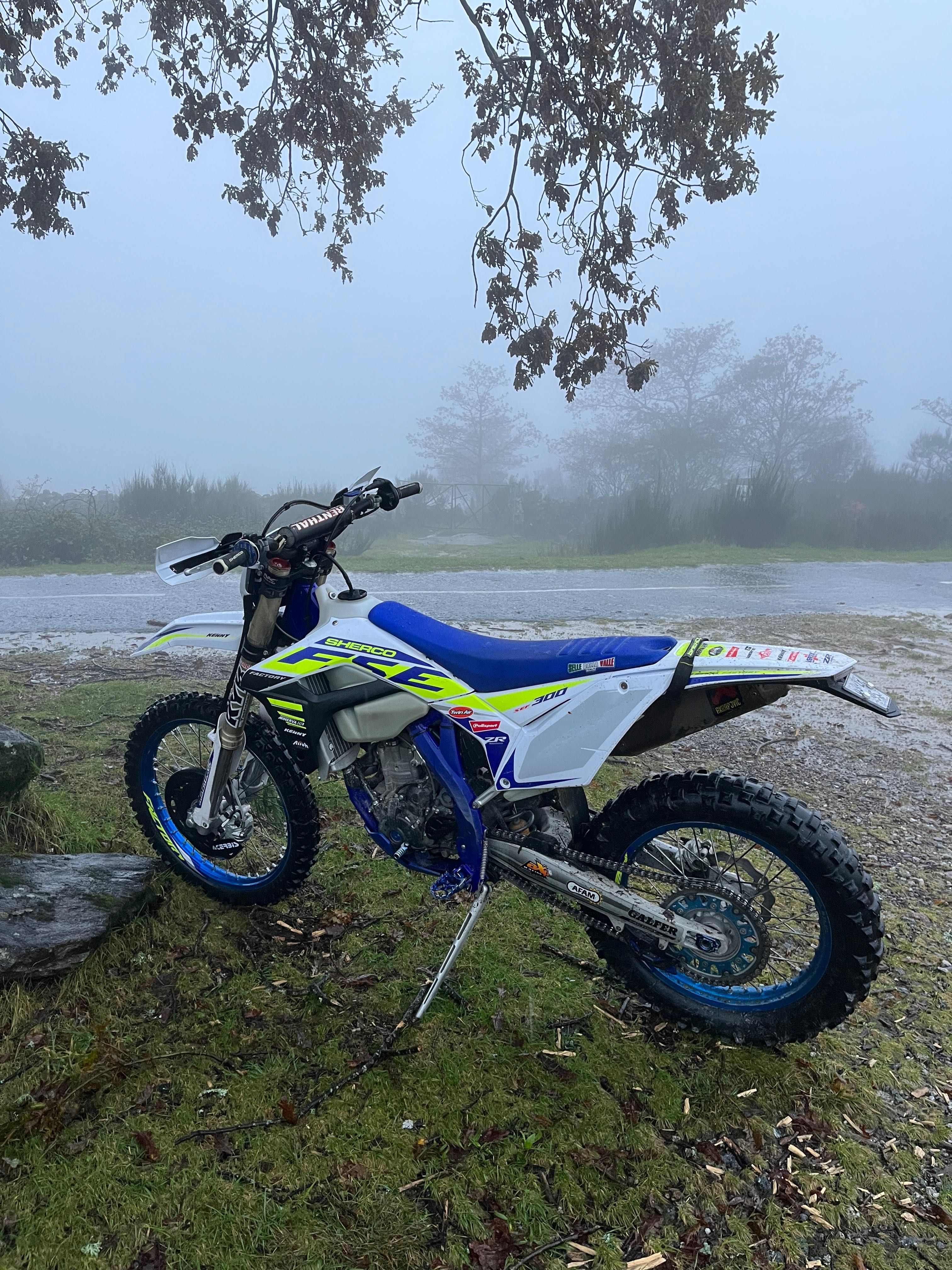 Mota de enduro sherco 300