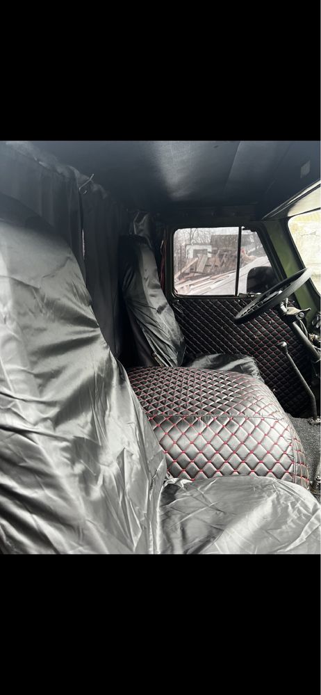 Уаз бортовий 3303