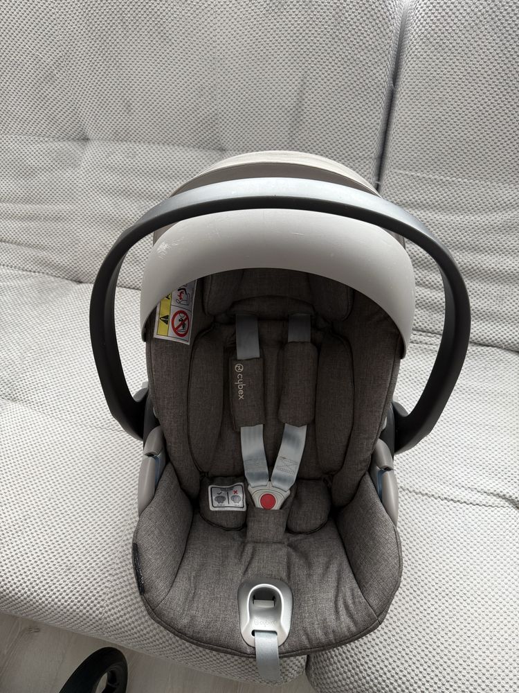 Автокресло Cybex