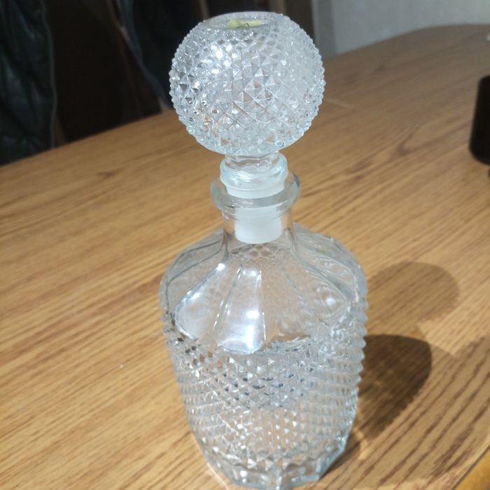 Karafka na alkohole