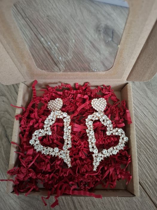 Kolczyki serca srebrne cyrkonie pudełko prezent mikołajki święta