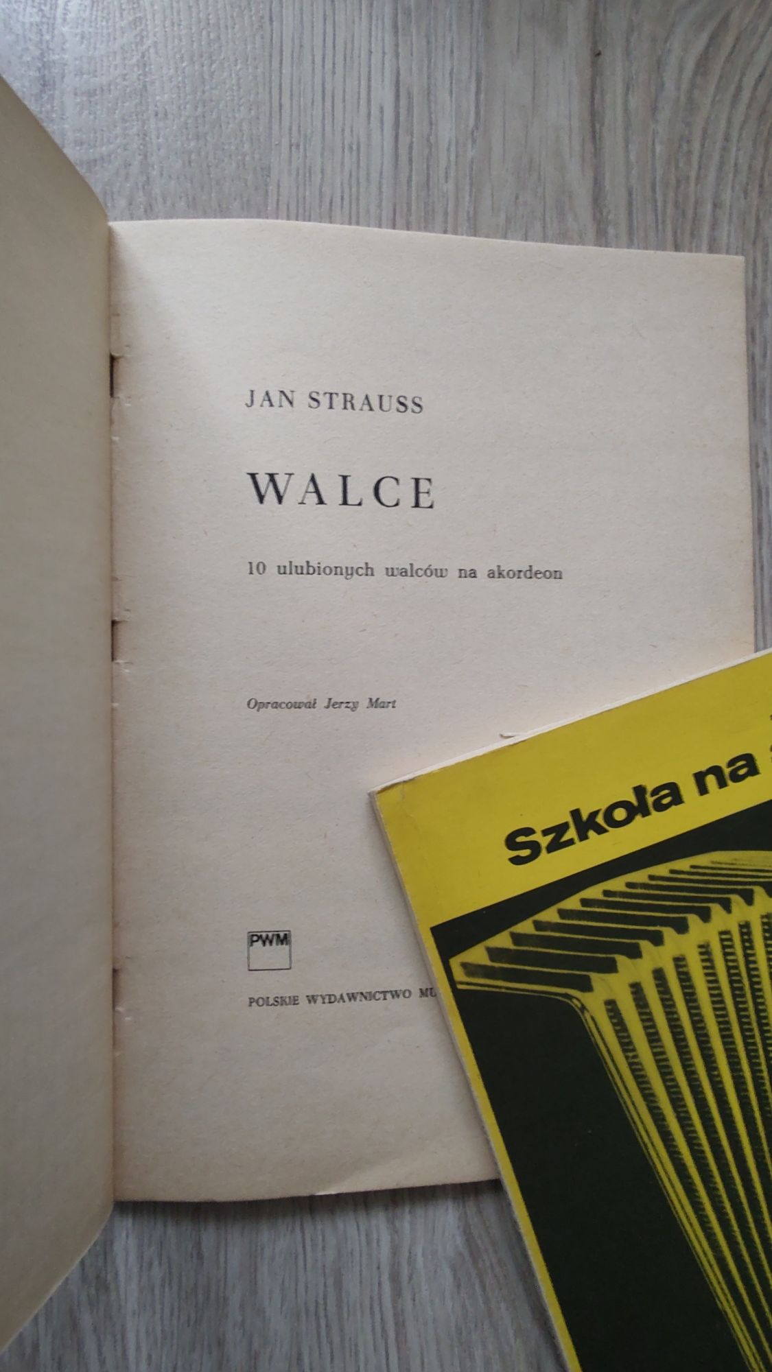 Nuty na akordeon: Jan Strauss "Walce"