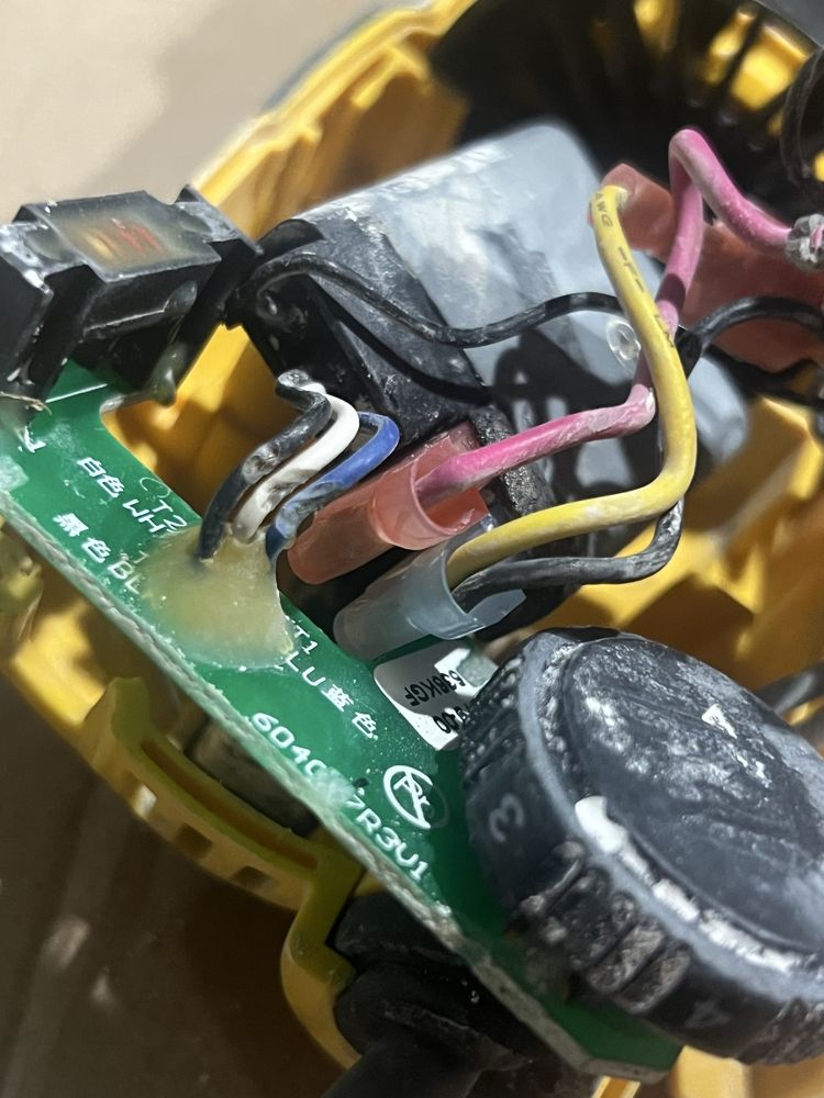 Naprawa i regeneracja elektronarzedzi oraz elektroniki.