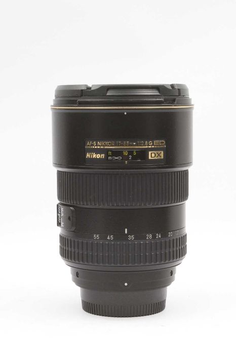 Nikon AF-S DX Nikkor 17-55mm f/2.8G ED