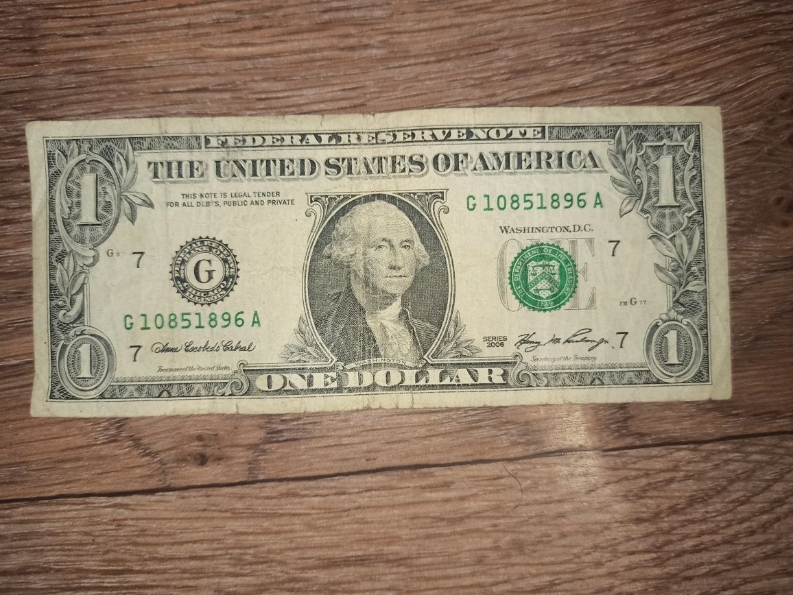Продам банкноту доллара. 2006 года. Целая