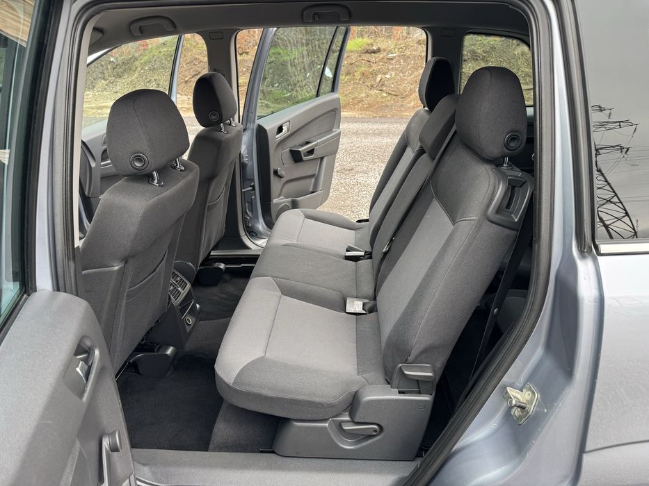 Продам Opel Zafira В 7 місць
