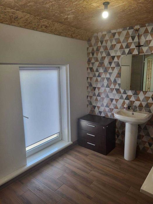 Продам пол 2-х этаж дома гараж участок !Центр Грушевского Туп трамвая!